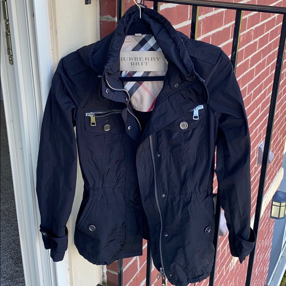 Burberry Coat/Jacket